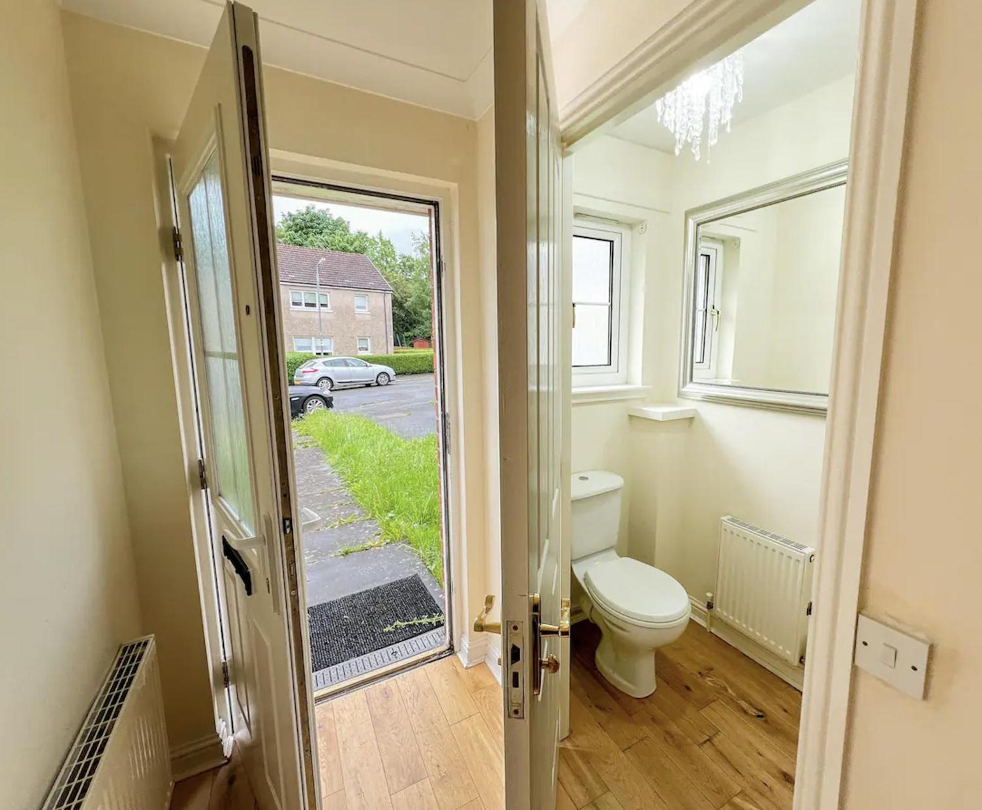 Glasgow Central - Entire House - Free Parking , Free Super Fast Wifi , Private Garden & Parking Security Eksteriør bilde